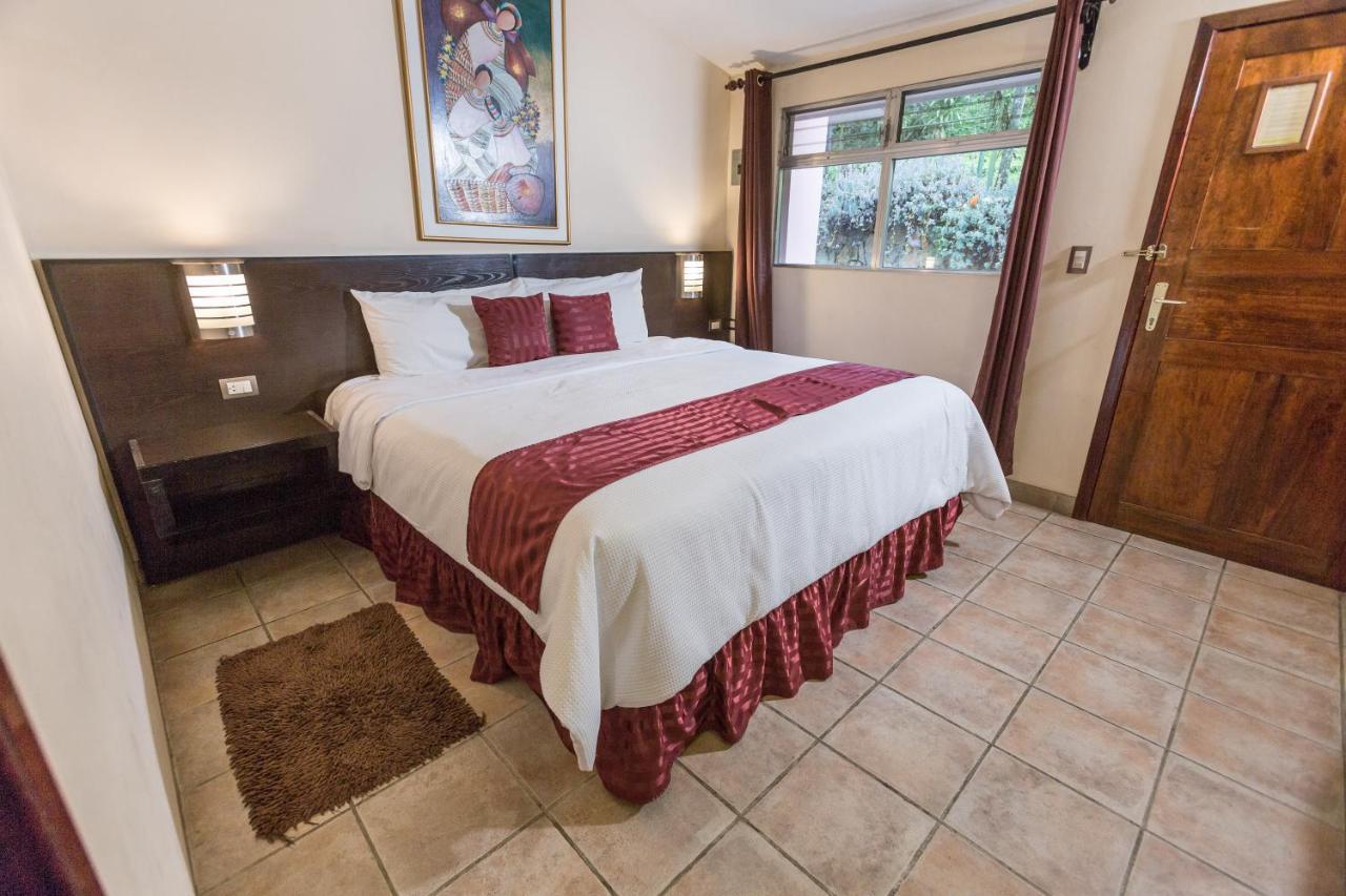 Park Hotel Santa Cruz Verapaz 外观 照片